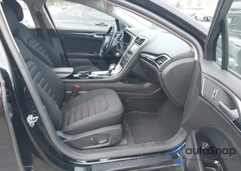 2016 Ford Fusion Se z USA, uszkodzony, nr VIN 3FA6P0H77GR200798